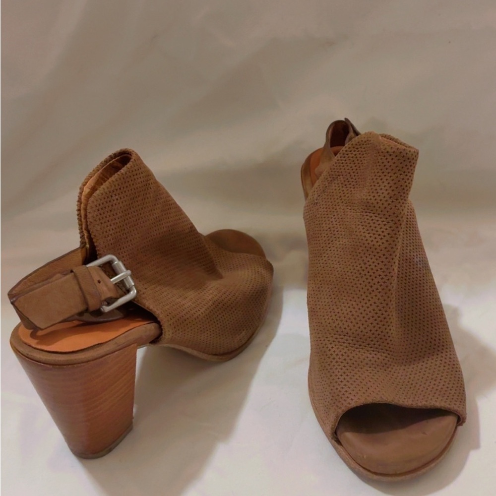 Gentle Souls Tan Peep-Toe Heels